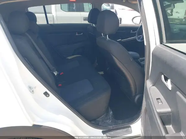 KNDPB3AC4G7818920 2016 KIA SPORTAGE - Image 8