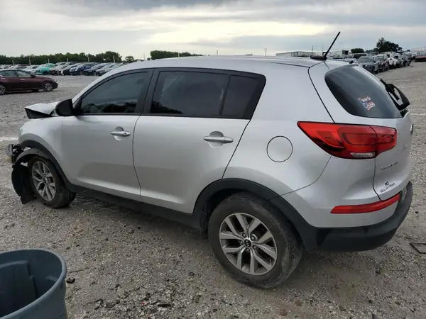 KNDPB3AC4G7820585 2016 KIA SPORTAGE - Image 2