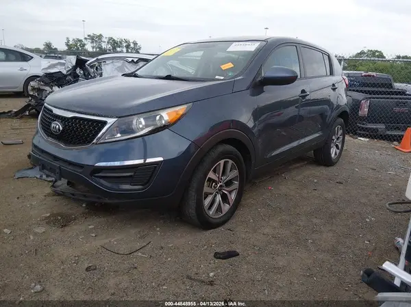 KNDPB3AC4G7823647 2016 KIA SPORTAGE - Image 2