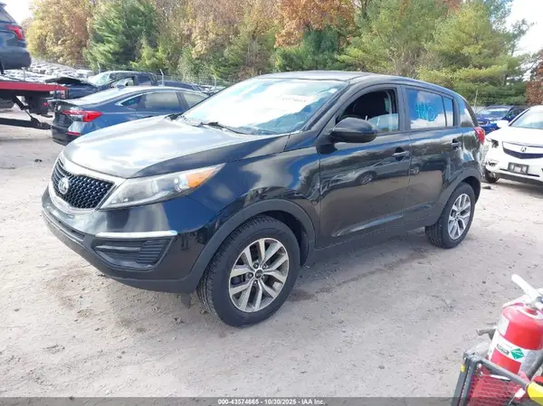 KNDPB3AC4G7832848 2016 KIA SPORTAGE - Image 2