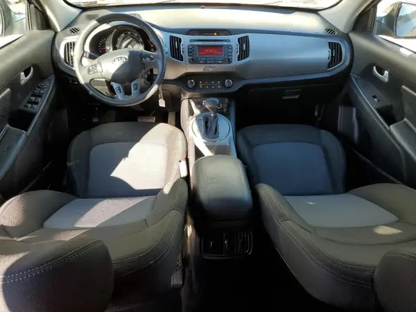 KNDPB3AC4G7836317 2016 KIA SPORTAGE - Image 8