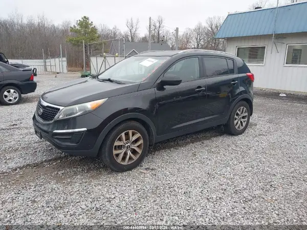 KNDPB3AC4G7841887 2016 KIA SPORTAGE - Image 2