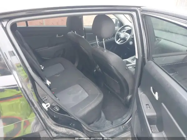 KNDPB3AC4G7841887 2016 KIA SPORTAGE - Image 8