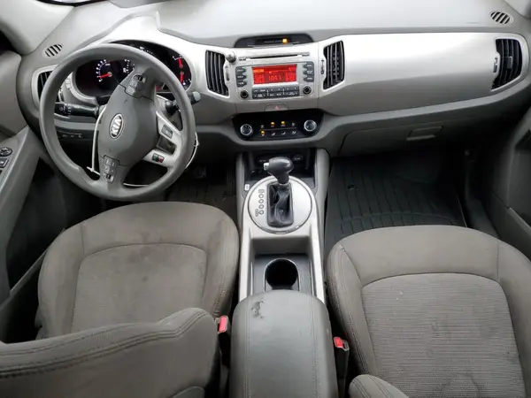KNDPB3AC4G7846555 2016 KIA SPORTAGE - Image 8