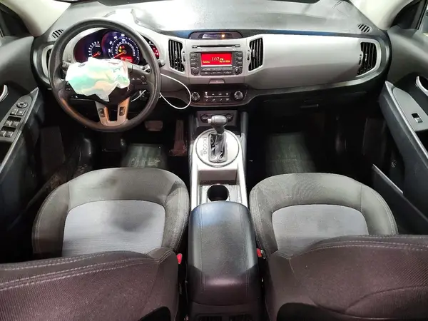 KNDPB3AC4G7849598 2016 KIA SPORTAGE - Image 8