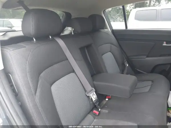 KNDPB3AC4G7852467 2016 KIA SPORTAGE - Image 8