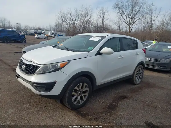 KNDPB3AC4G7863419 2016 KIA SPORTAGE - Image 2