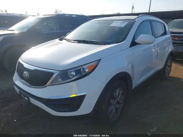 KNDPB3AC4G7866482 2016 KIA SPORTAGE - Image 2