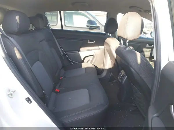 KNDPB3AC4G7866482 2016 KIA SPORTAGE - Image 8