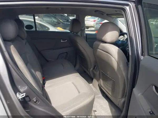 KNDPB3AC4G7867356 2016 KIA SPORTAGE - Image 8