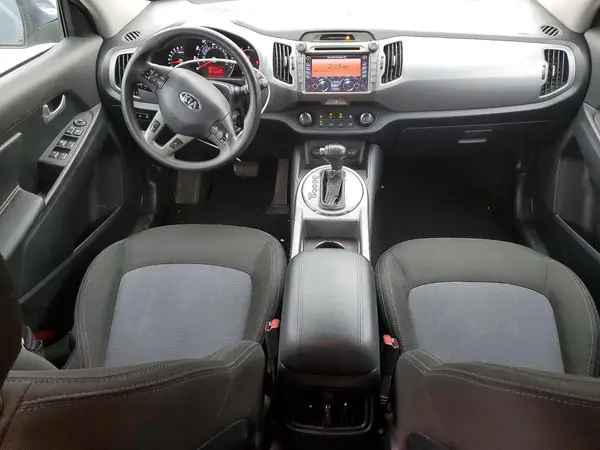 KNDPB3AC4G7868894 2016 KIA SPORTAGE - Image 8
