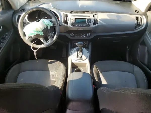KNDPB3AC4G7873139 2016 KIA SPORTAGE - Image 8