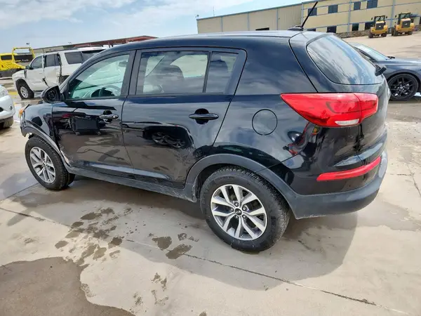 KNDPB3AC4G7877899 2016 KIA SPORTAGE - Image 2