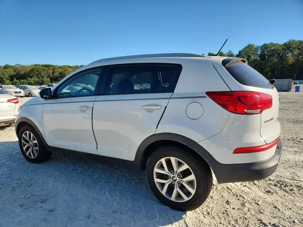 KNDPB3AC5G7796300 2016 KIA SPORTAGE - Image 2