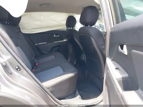 KNDPB3AC5G7808221 2016 KIA SPORTAGE - Image 8