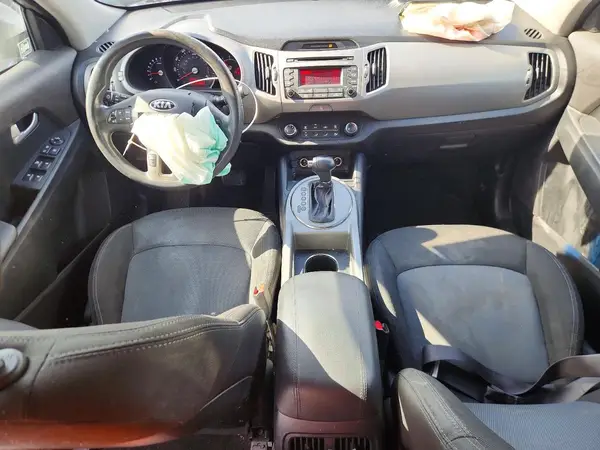 KNDPB3AC5G7809109 2016 KIA SPORTAGE - Image 8