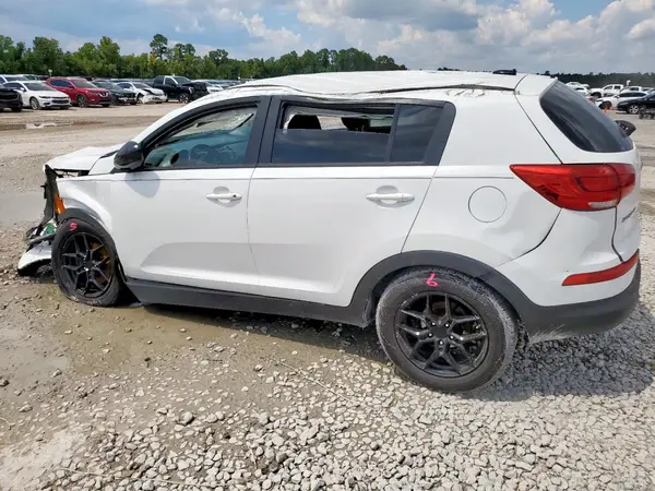 KNDPB3AC5G7821891 2016 KIA SPORTAGE - Image 2