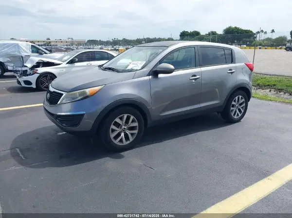 KNDPB3AC5G7837623 2016 KIA SPORTAGE - Image 2