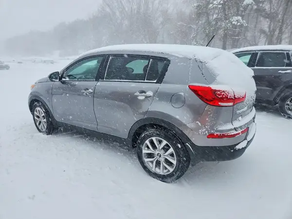 KNDPB3AC5G7837721 2016 KIA SPORTAGE - Image 2