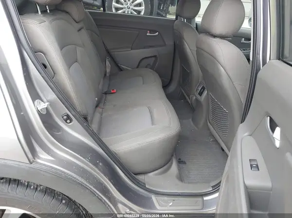 KNDPB3AC5G7855202 2016 KIA SPORTAGE - Image 8