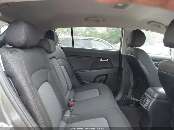 KNDPB3AC5G7866622 2016 KIA SPORTAGE - Image 8