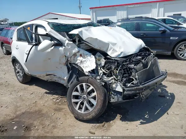 KNDPB3AC5G7871979 2016 KIA SPORTAGE - Image 1