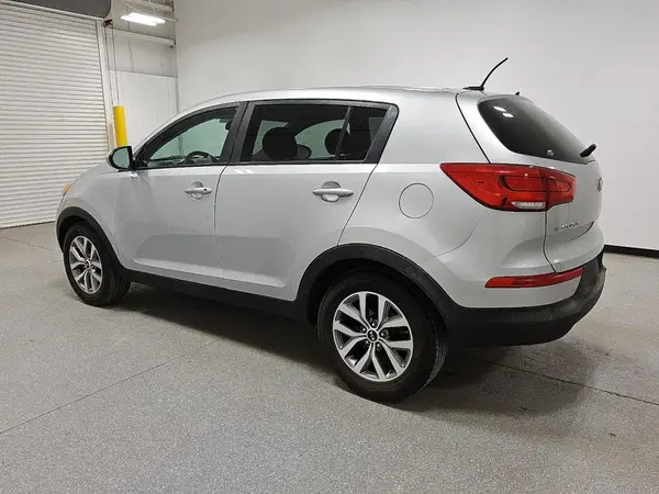 KNDPB3AC5G7879306 2016 KIA SPORTAGE - Image 2