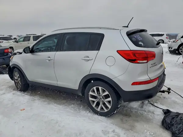 KNDPB3AC6G7794524 2016 KIA SPORTAGE - Image 2