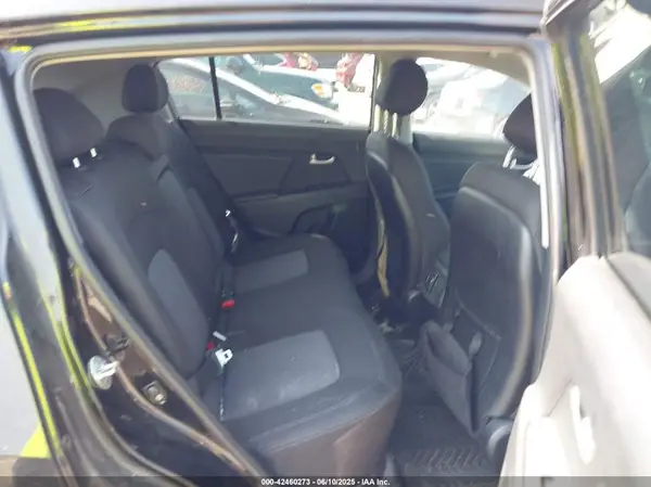 KNDPB3AC6G7794734 2016 KIA SPORTAGE - Image 8