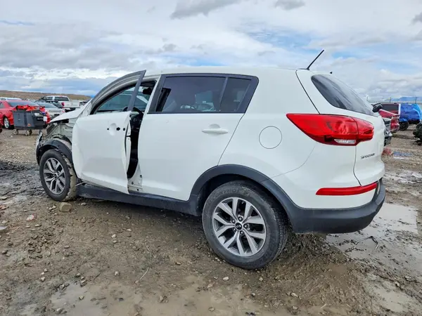 KNDPB3AC6G7809166 2016 KIA SPORTAGE - Image 2