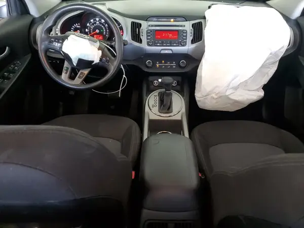 KNDPB3AC6G7839056 2016 KIA SPORTAGE - Image 8