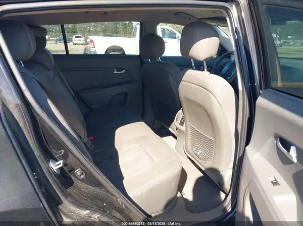 KNDPB3AC6G7839204 2016 KIA SPORTAGE - Image 8