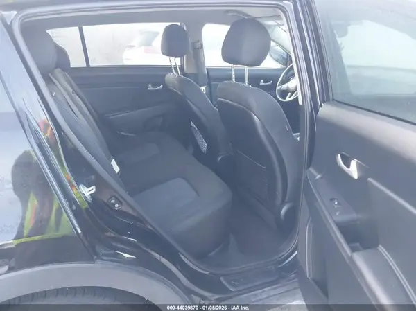 KNDPB3AC6G7844175 2016 KIA SPORTAGE - Image 8