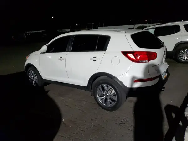KNDPB3AC6G7846380 2016 KIA SPORTAGE - Image 2