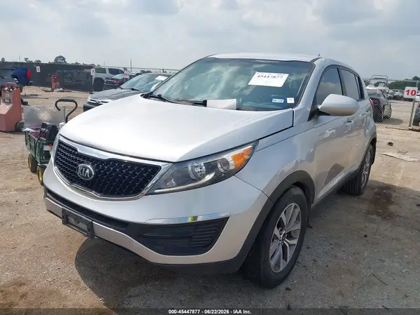 KNDPB3AC6G7857461 2016 KIA SPORTAGE - Image 2