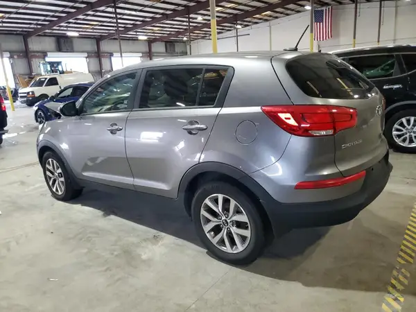 KNDPB3AC6G7858075 2016 KIA SPORTAGE - Image 2