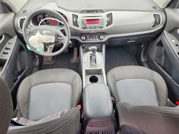 KNDPB3AC6G7861056 2016 KIA SPORTAGE - Image 8