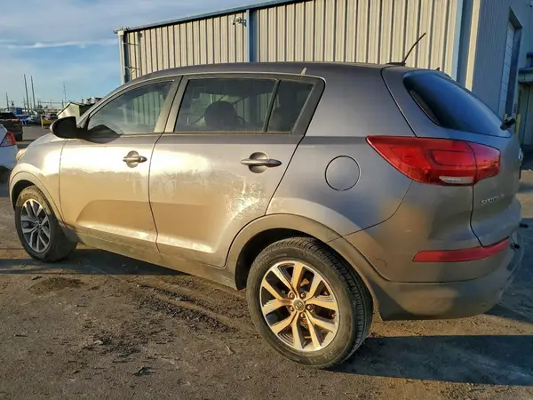 KNDPB3AC6G7866824 2016 KIA SPORTAGE - Image 2