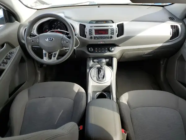 KNDPB3AC6G7871084 2016 KIA SPORTAGE - Image 8