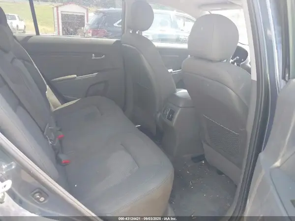 KNDPB3AC6G7872204 2016 KIA SPORTAGE - Image 8