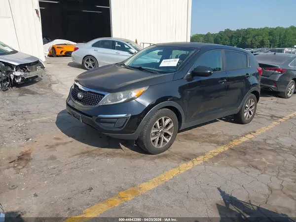 KNDPB3AC6G7874745 2016 KIA SPORTAGE - Image 2