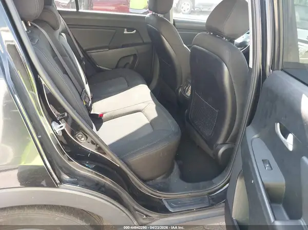 KNDPB3AC6G7874745 2016 KIA SPORTAGE - Image 8