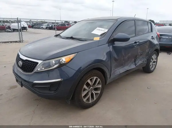 KNDPB3AC6G7877709 2016 KIA SPORTAGE - Image 2