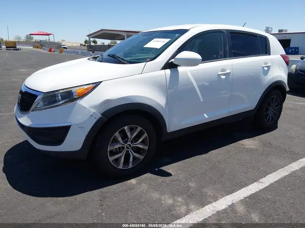 KNDPB3AC6G7880044 2016 KIA SPORTAGE - Image 2
