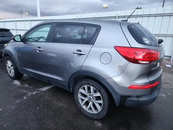 KNDPB3AC7G7810536 2016 KIA SPORTAGE - Image 2