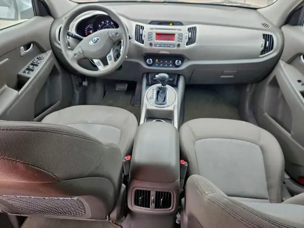 KNDPB3AC7G7813596 2016 KIA SPORTAGE - Image 8
