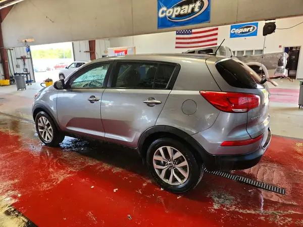 KNDPB3AC7G7823741 2016 KIA SPORTAGE - Image 2