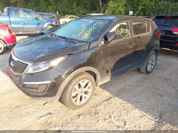 KNDPB3AC7G7871384 2016 KIA SPORTAGE - Image 2