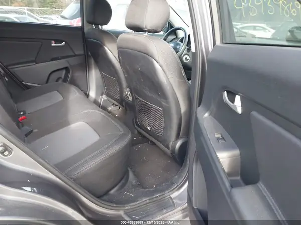 KNDPB3AC7G7879677 2016 KIA SPORTAGE - Image 8