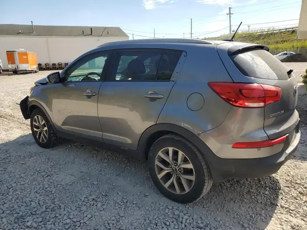 KNDPB3AC8G7794802 2016 KIA SPORTAGE - Image 2
